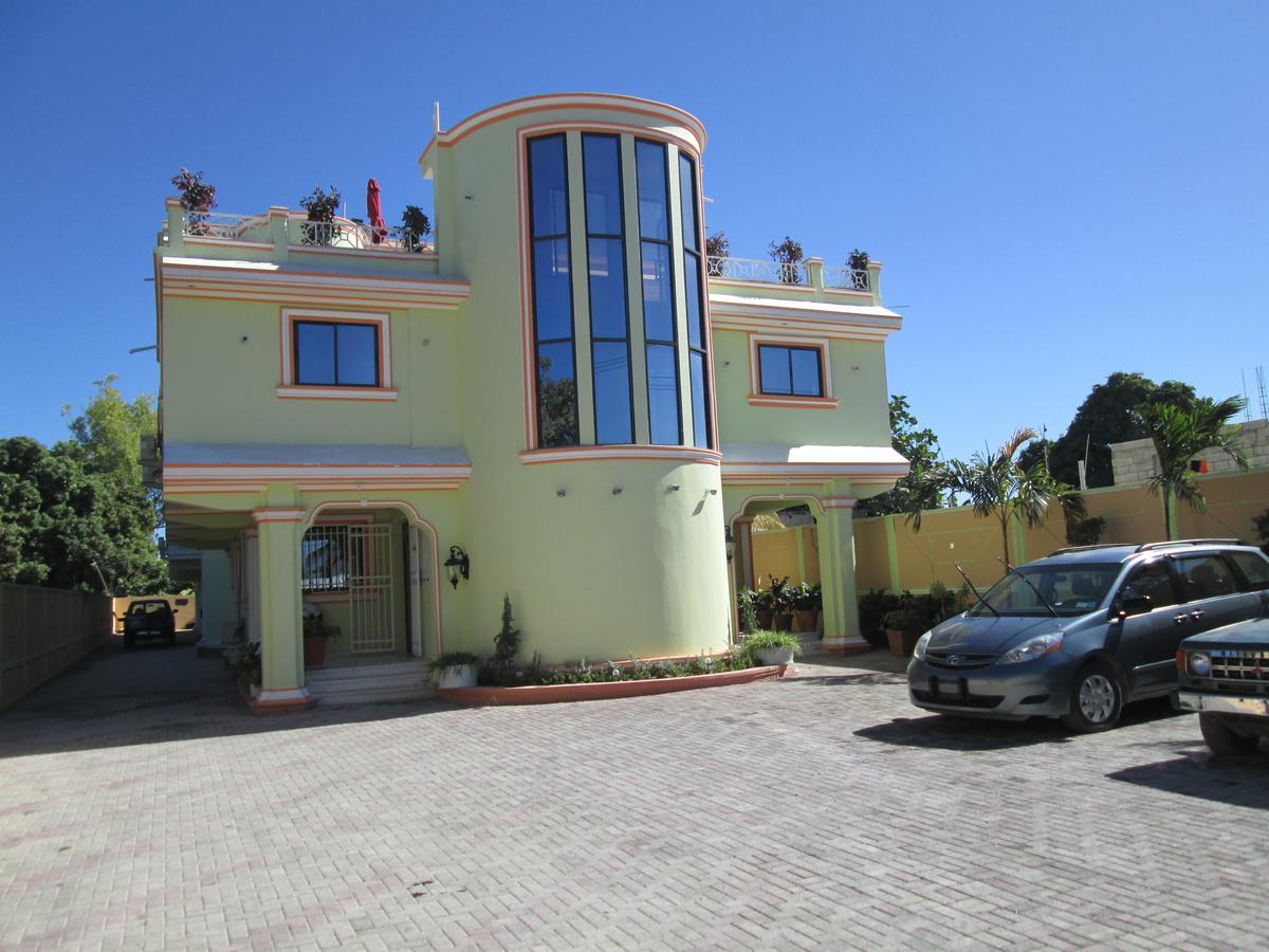 Hotel Tabarre 'S Palace Port-au-Prince Exterior foto