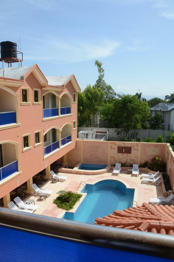 Hotel Tabarre 'S Palace Port-au-Prince Exterior foto